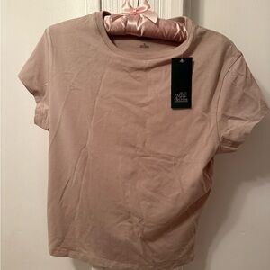 Wild Fable Tan Fitted Short Sleeve T-Shirt